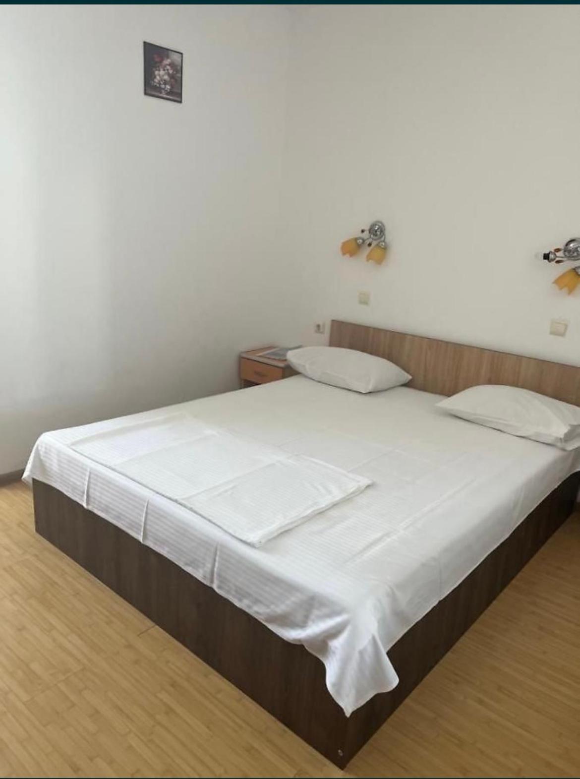 Vila George Hotel Costinești Kültér fotó
